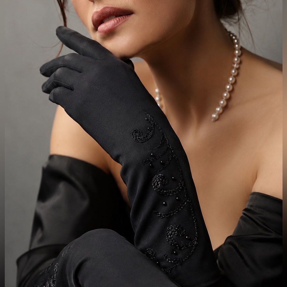 Max Mayer Elegant Black Embroidered Evening Gloves